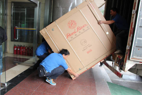 十月田镇钢琴贵重工艺品无忧运